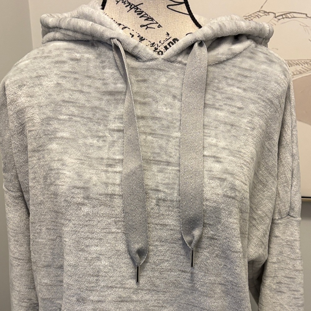 Denver Hayes Cozy Hooded Sleepwear - Size Small - Picture 7 of 13